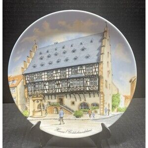 AK Kaiser W Germany Hanau Goldschmiedehaus Decorative Porcelain 7.5" Wall Plate